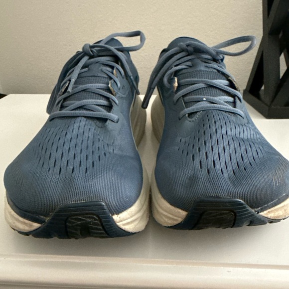 Altra via Olympus Blue and White Athletic Shoes main image 6